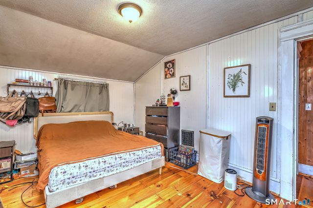 60 Dodge Avenue, East Haven, CT 06512