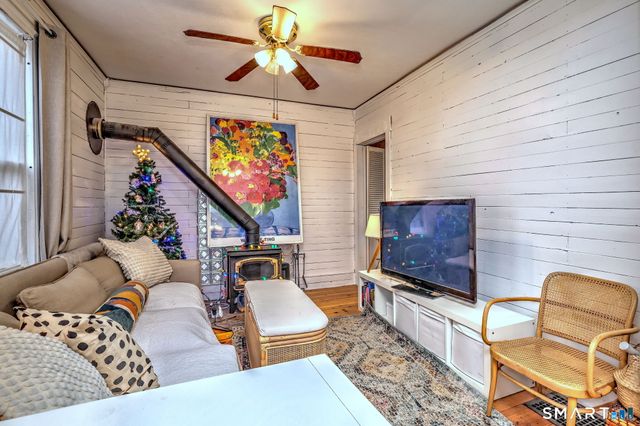 60 Dodge Avenue, East Haven, CT 06512