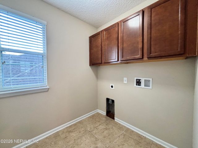 850 QUIET STONE Lane, Orange Park, FL 32065