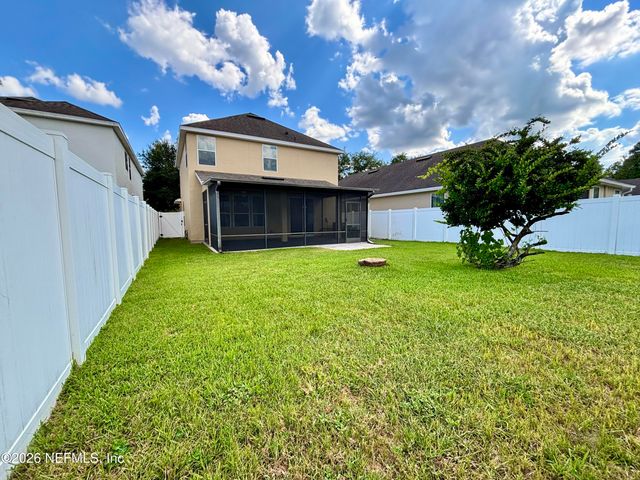 850 QUIET STONE Lane, Orange Park, FL 32065