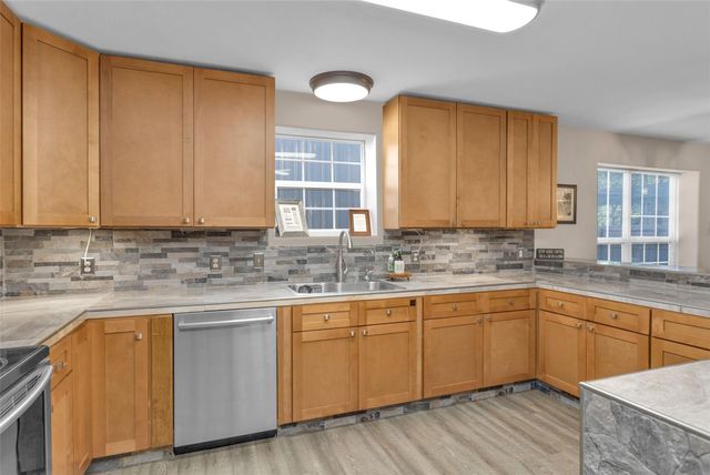 161 Cayman Street, Point Blank, TX 77364