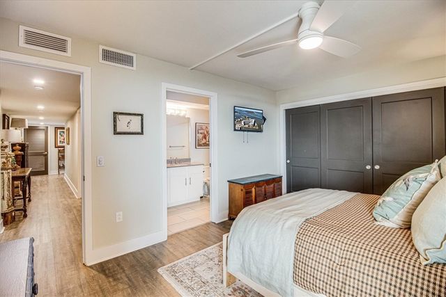 1000 N. Station St 317, Port Aransas, TX 78373