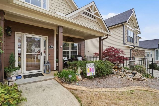 423 Crestmont Lane, Canton, GA 30114