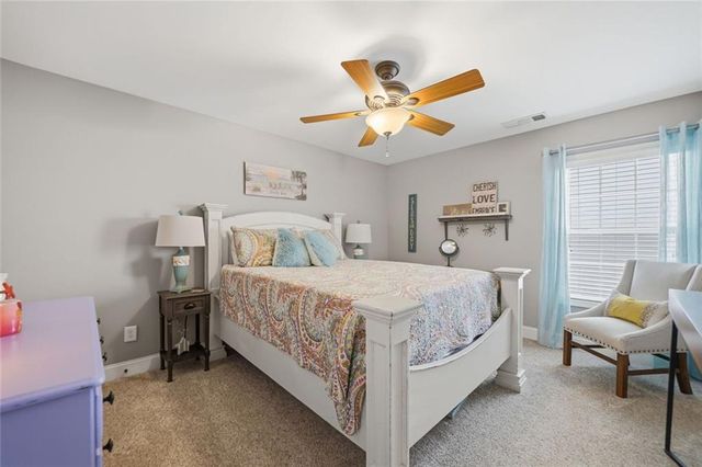 423 Crestmont Lane, Canton, GA 30114