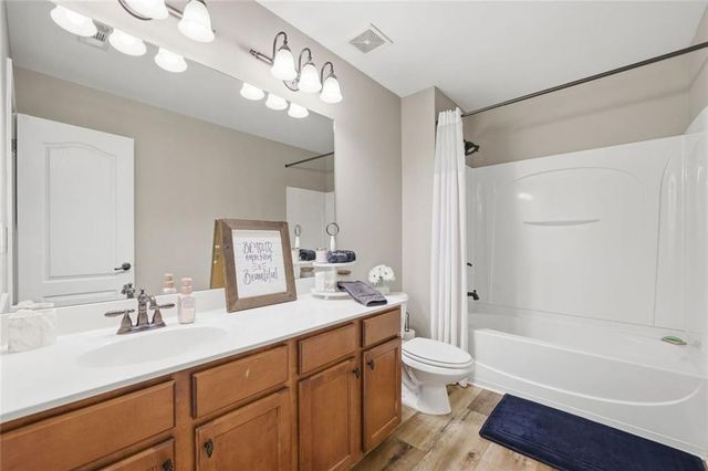 423 Crestmont Lane, Canton, GA 30114