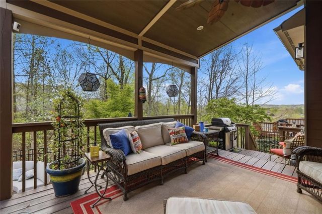 423 Crestmont Lane, Canton, GA 30114