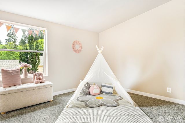 932 Price Road, Bremerton, WA 98312