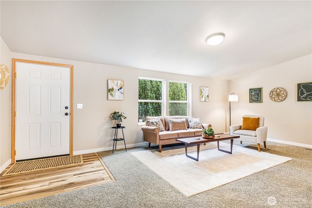 932 Price Road, Bremerton, WA 98312