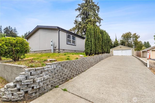 932 Price Road, Bremerton, WA 98312