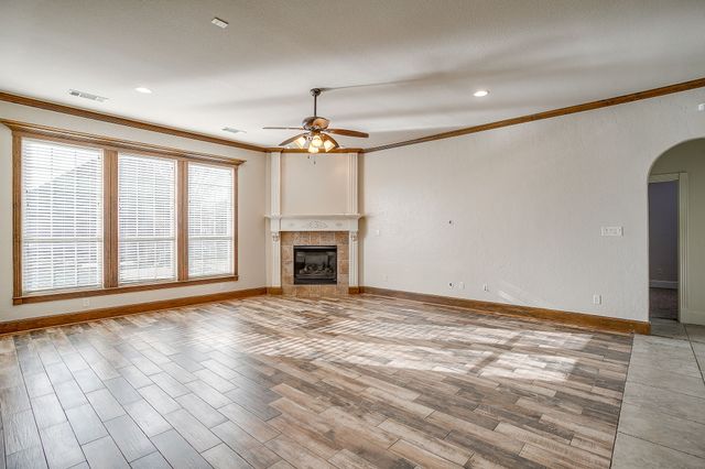 8280 Armstrong Way, Waxahachie, TX 75167