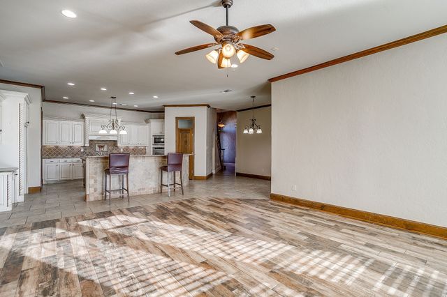 8280 Armstrong Way, Waxahachie, TX 75167