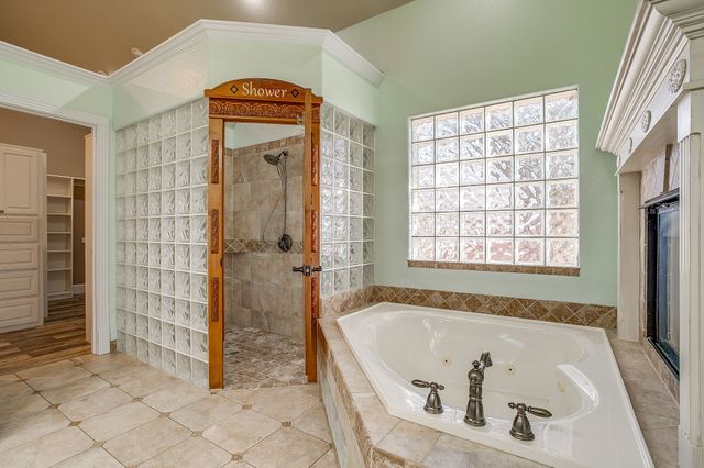 8280 Armstrong Way, Waxahachie, TX 75167