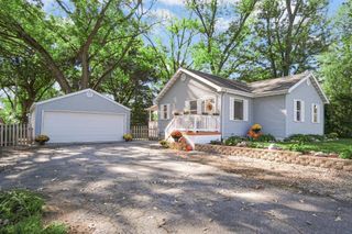 1011 W 61st Avenue, Merrillville, IN 46410