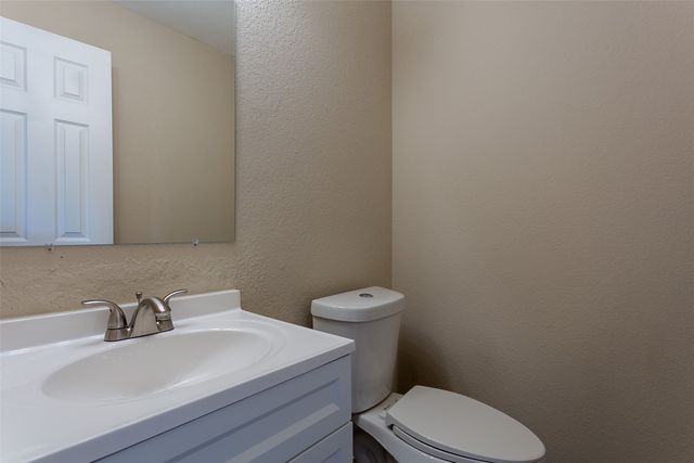 840 Red Oak Court, Azle, TX 76020