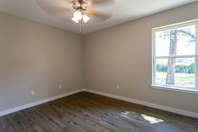 840 Red Oak Court, Azle, TX 76020