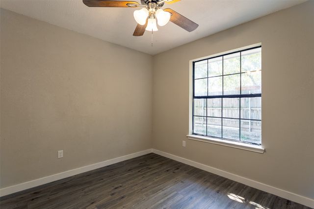 840 Red Oak Court, Azle, TX 76020