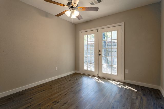 840 Red Oak Court, Azle, TX 76020