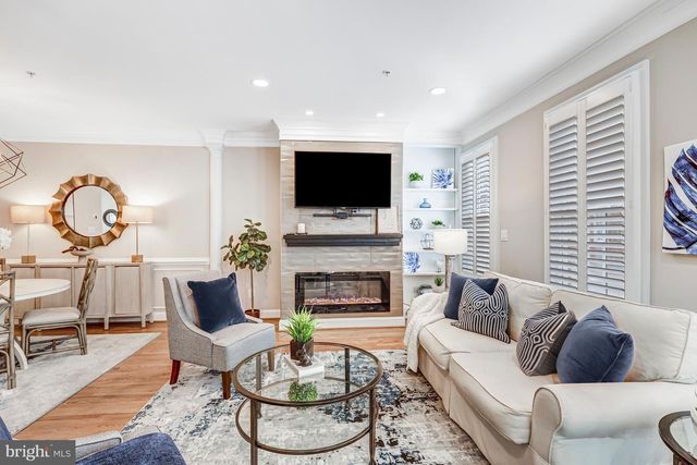 17 ALEXANDER ST, Alexandria, VA 22314