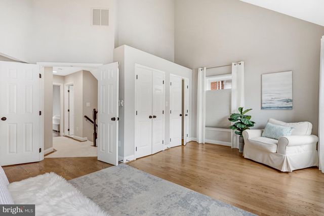 17 ALEXANDER ST, Alexandria, VA 22314