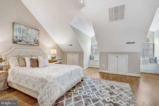 17 ALEXANDER ST, Alexandria, VA 22314