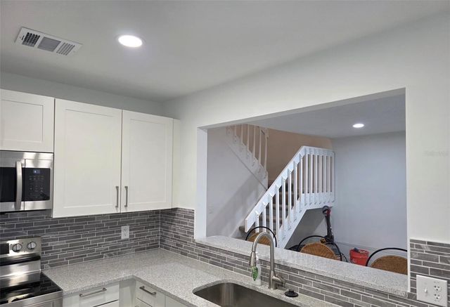 4402 RING NECK ROAD 19B, Orlando, FL 32808