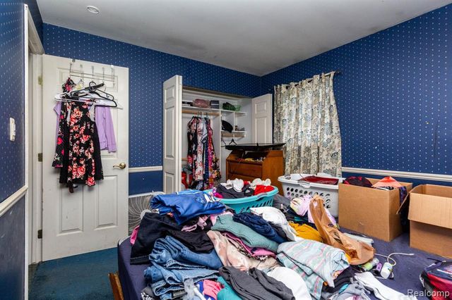 30400 Lisch Street, Gibraltar, MI 48173