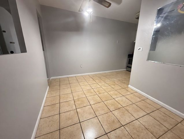 1227 S Harlem Avenue 301, Berwyn, IL 60402