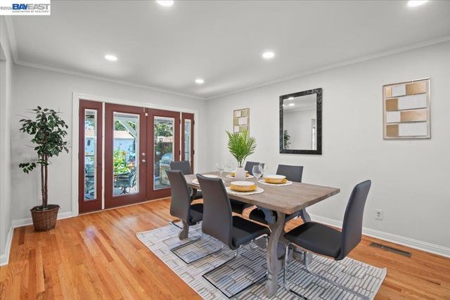 527 Lorren Way, Livermore, CA 94550