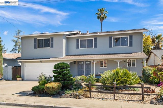527 Lorren Way, Livermore, CA 94550