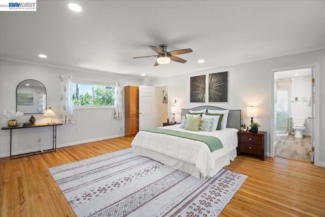 527 Lorren Way, Livermore, CA 94550