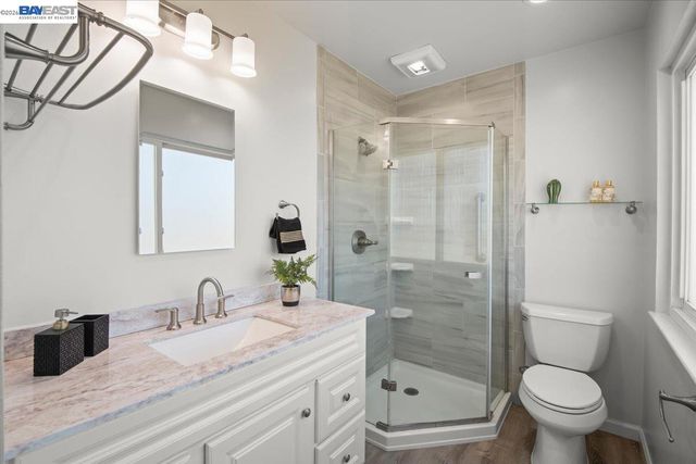 527 Lorren Way, Livermore, CA 94550