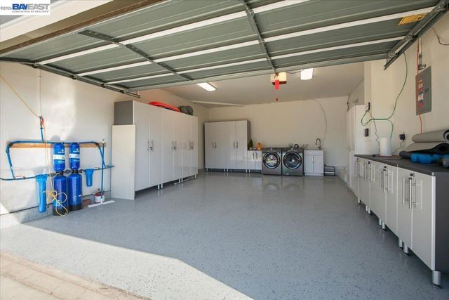 527 Lorren Way, Livermore, CA 94550