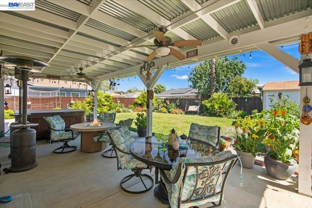 527 Lorren Way, Livermore, CA 94550