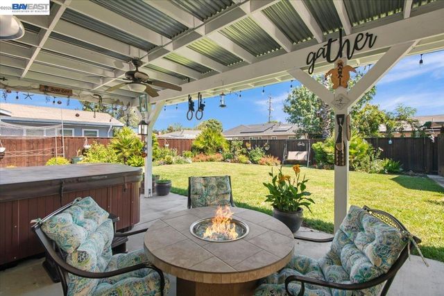 527 Lorren Way, Livermore, CA 94550