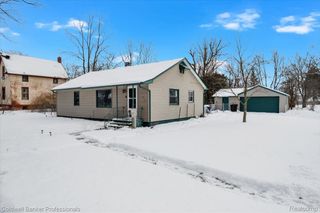 413 Turrill Avenue, Lapeer, MI 48446