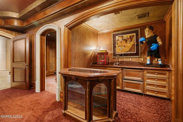 2490 Manzanita Lane, Reno, NV 89509