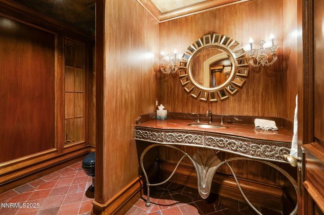 2490 Manzanita Lane, Reno, NV 89509