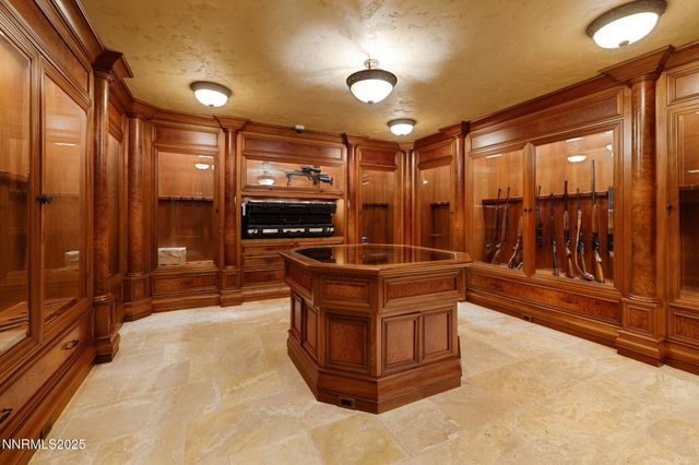 2490 Manzanita Lane, Reno, NV 89509