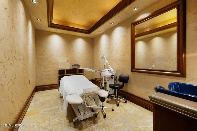 2490 Manzanita Lane, Reno, NV 89509