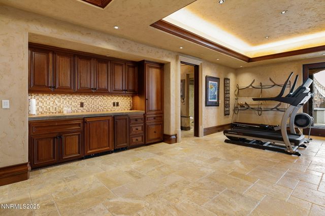 2490 Manzanita Lane, Reno, NV 89509