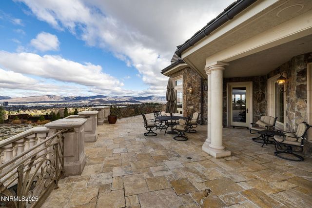 2490 Manzanita Lane, Reno, NV 89509