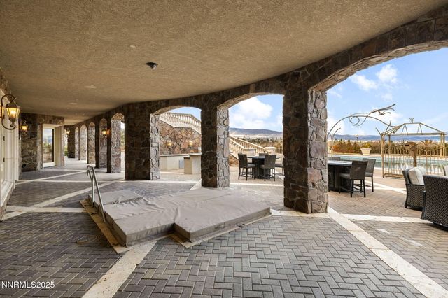 2490 Manzanita Lane, Reno, NV 89509