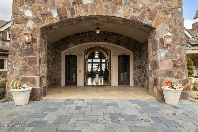 2490 Manzanita Lane, Reno, NV 89509