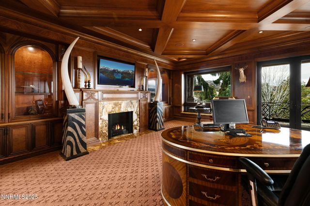 2490 Manzanita Lane, Reno, NV 89509