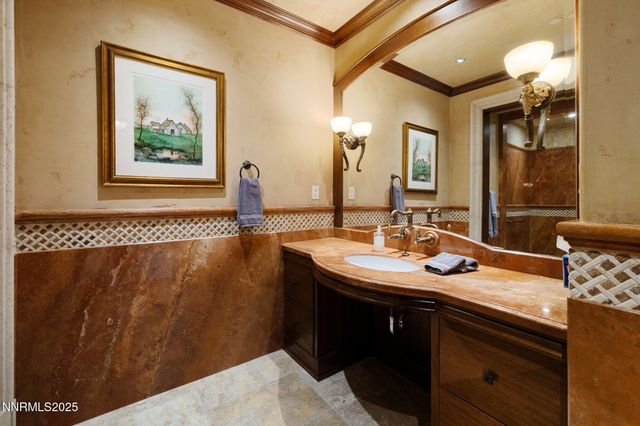 2490 Manzanita Lane, Reno, NV 89509