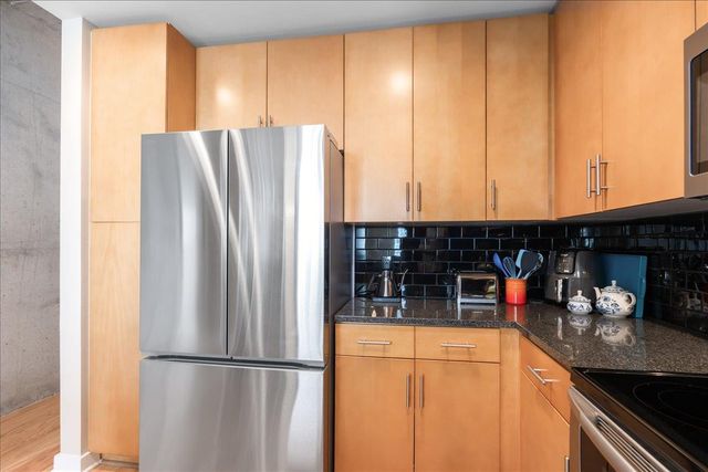 360 Nueces ST 1408, Austin, TX 78701