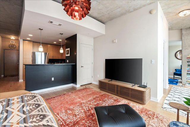 360 Nueces ST 1408, Austin, TX 78701