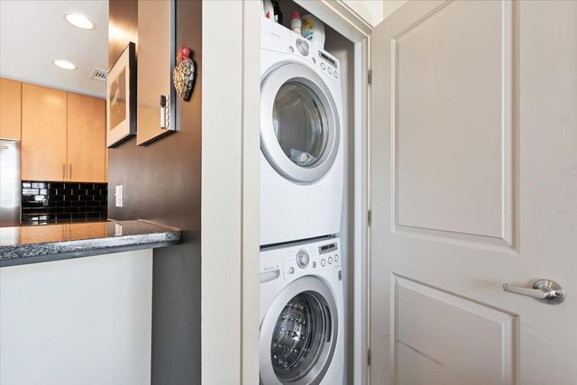 360 Nueces ST 1408, Austin, TX 78701