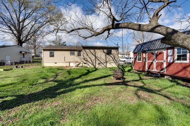 29 Polk Circle, Fort Oglethorpe, GA 30742
