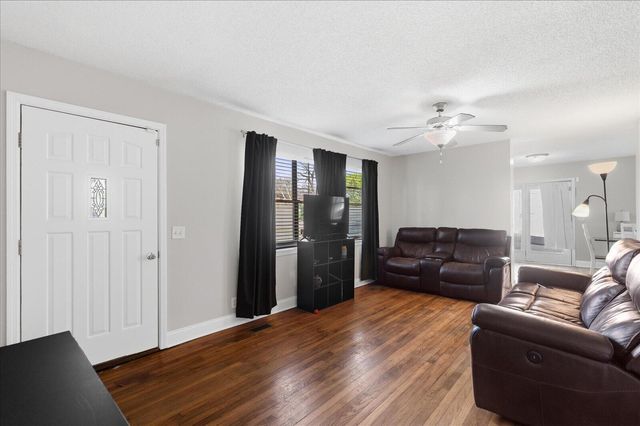 29 Polk Circle, Fort Oglethorpe, GA 30742